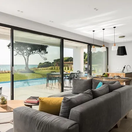 ヴィラ Seafront Nafsika - Private Heated Infinity Pool - Direct Access To The - Play Area Halikounas
