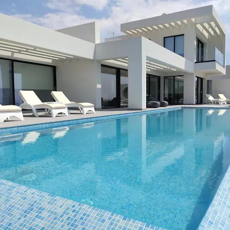 ヴィラ Seafront Nafsika - Private Heated Infinity Pool - Direct Access To The - Play Area